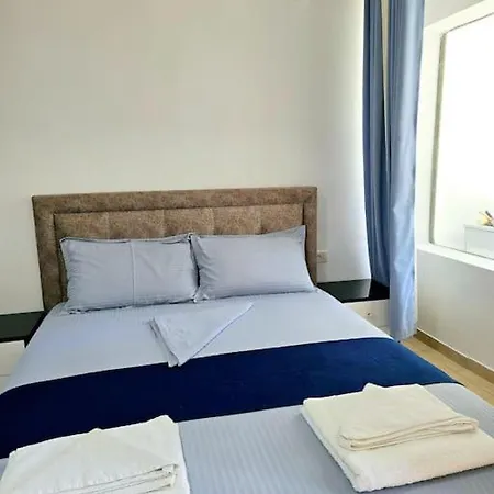 Artik Retreat 3 Nyaraló Himara